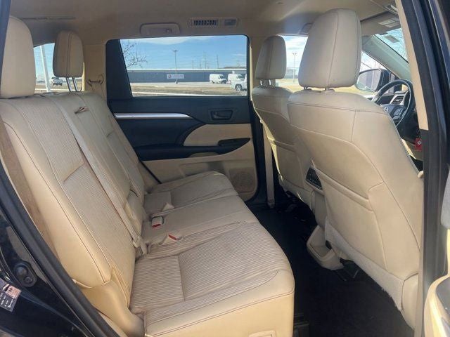 2014 Toyota Highlander LE Plus V6