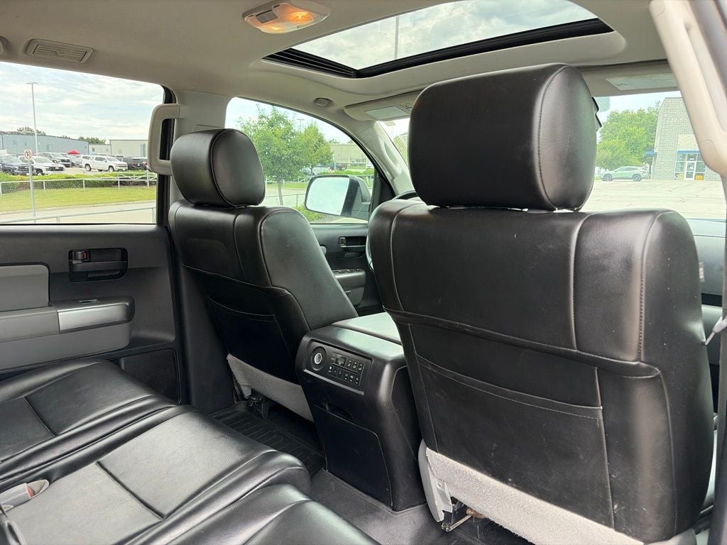 2019 Toyota Sequoia SR5 5.7L