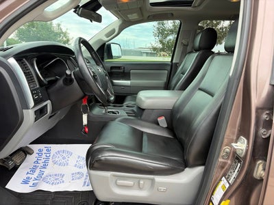 2019 Toyota Sequoia SR5 5.7L