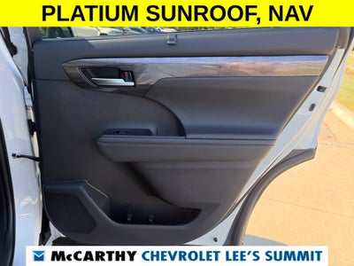 2026 Toyota Highlander Hybrid Platinum