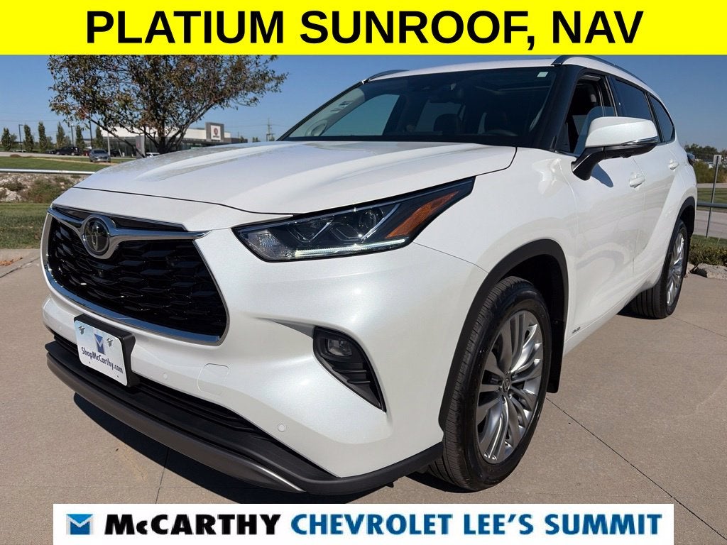2026 Toyota Highlander Hybrid Platinum