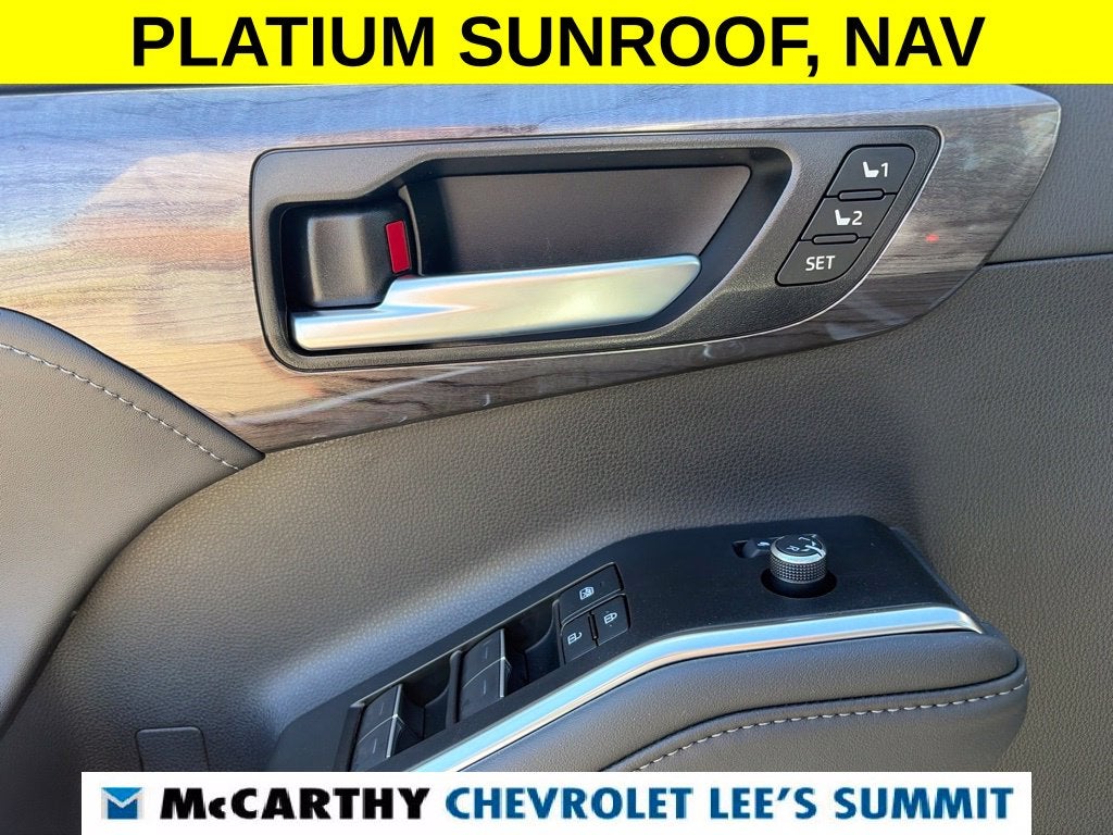 2026 Toyota Highlander Hybrid Platinum