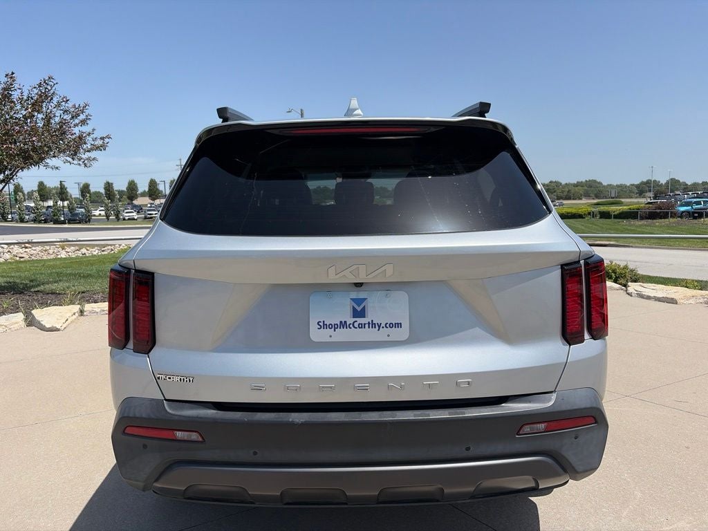 2022 Kia Sorento S