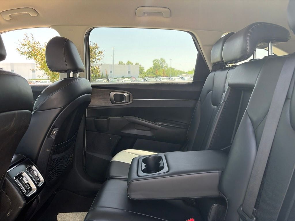 2022 Kia Sorento S
