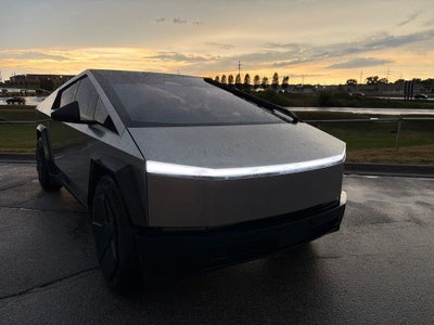 2024 Tesla Cybertruck Base