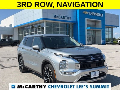 2024 Mitsubishi Outlander SE