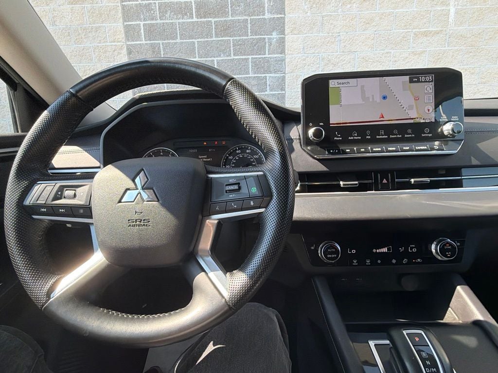 2024 Mitsubishi Outlander SE