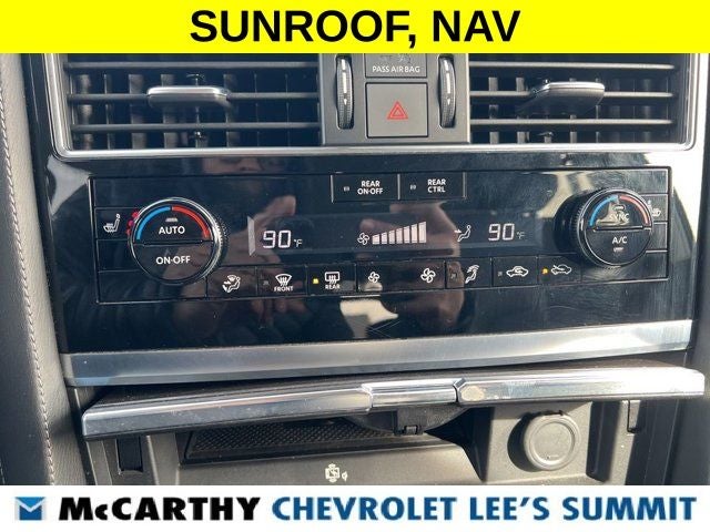 2024 INFINITI QX80 LUXE