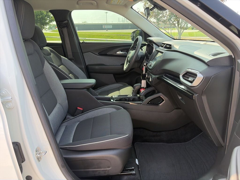 2023 Chevrolet TrailBlazer LS
