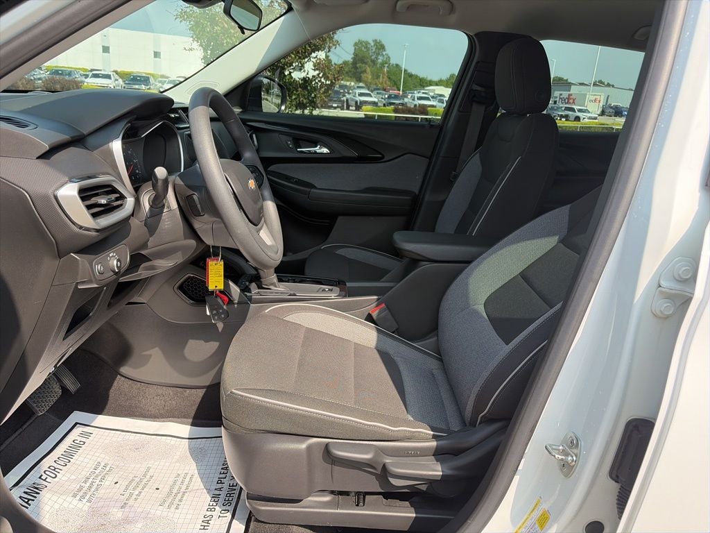 2023 Chevrolet TrailBlazer LS
