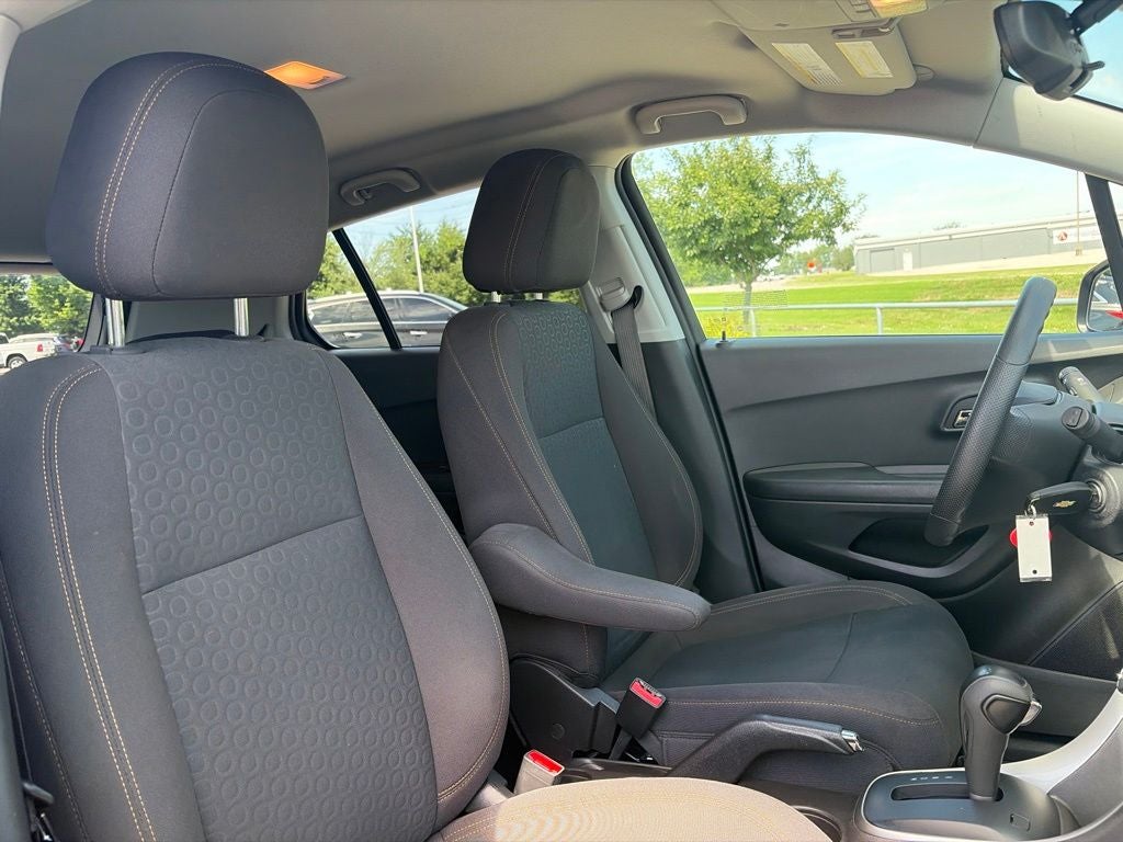 2022 Chevrolet Trax LS