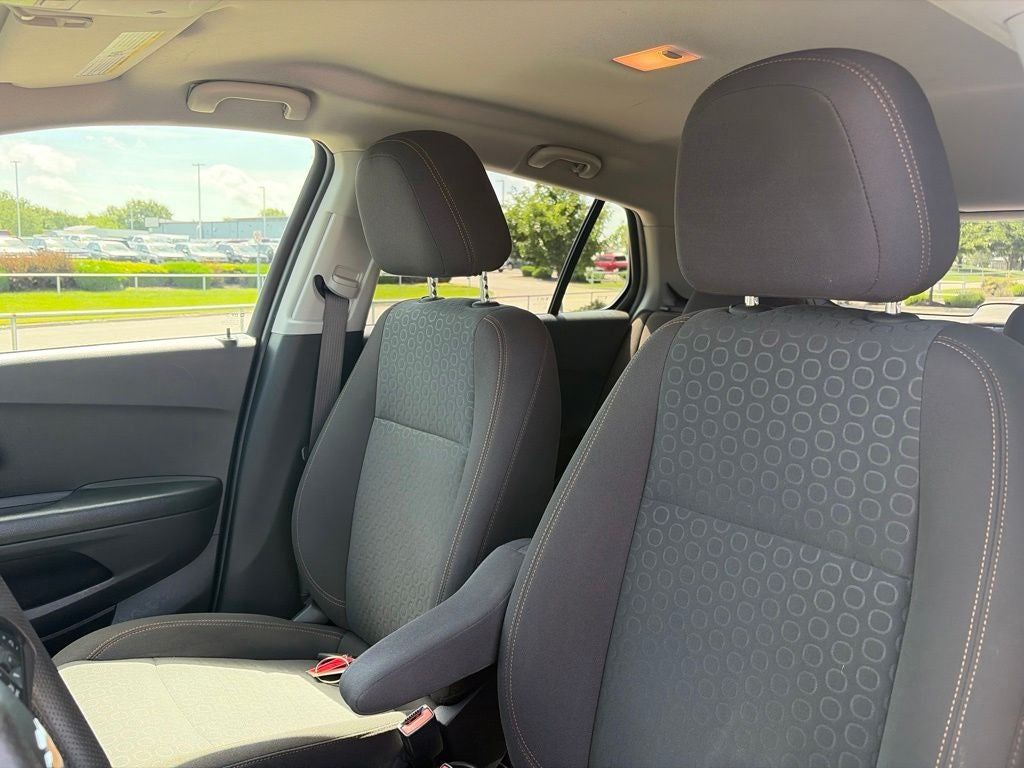 2022 Chevrolet Trax LS
