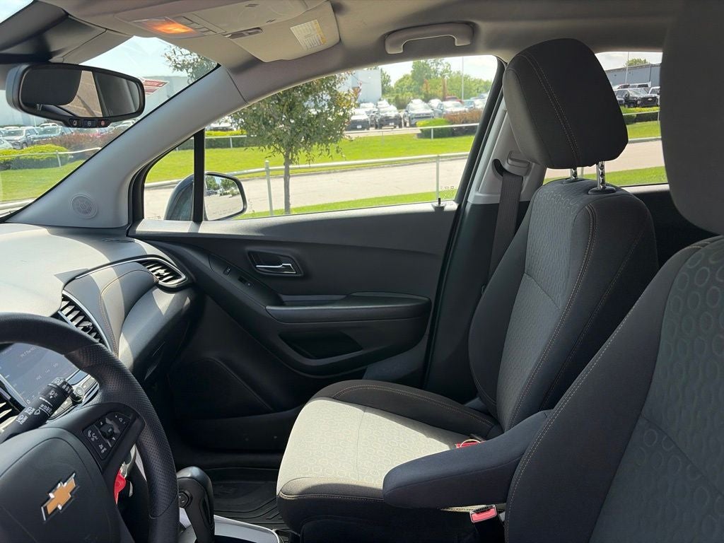 2022 Chevrolet Trax LS
