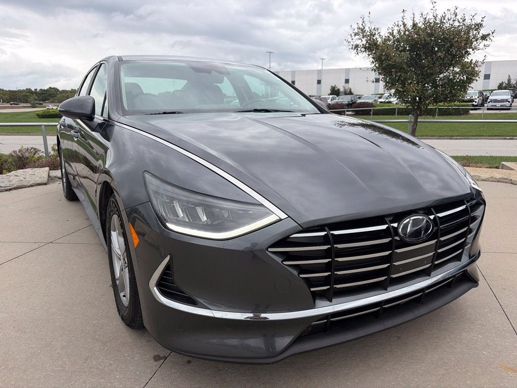2023 Hyundai SONATA SE
