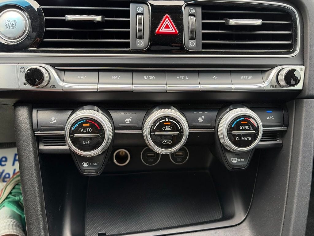 2022 Genesis G70 3.3T