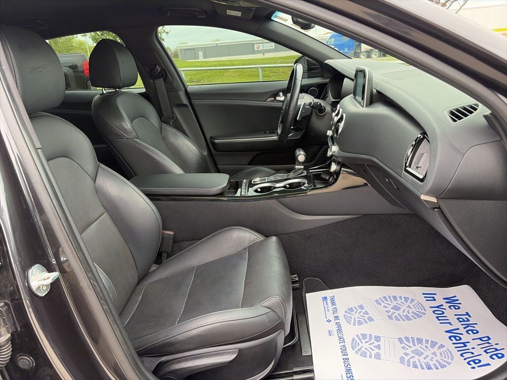 2020 Kia Stinger GT-Line