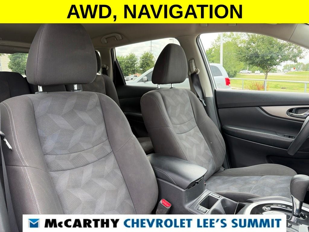 2016 Nissan Rogue SV
