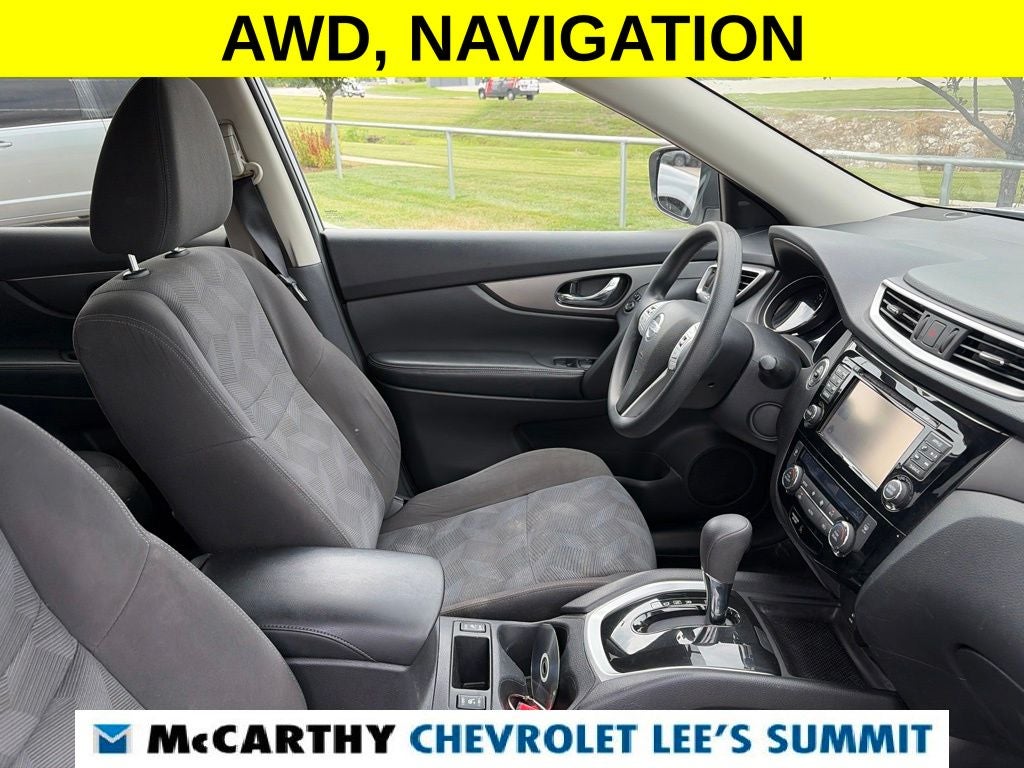 2016 Nissan Rogue SV