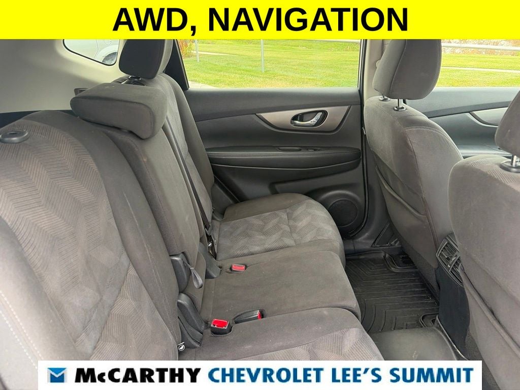 2016 Nissan Rogue SV