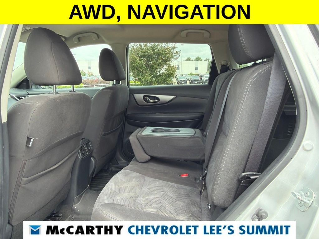 2016 Nissan Rogue SV