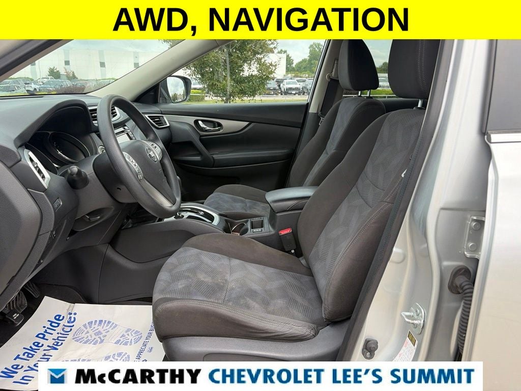 2016 Nissan Rogue SV