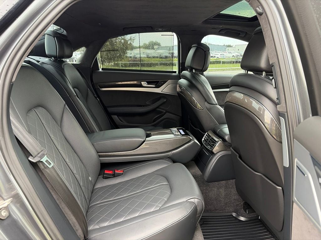 2014 Audi S8 4.0T quattro