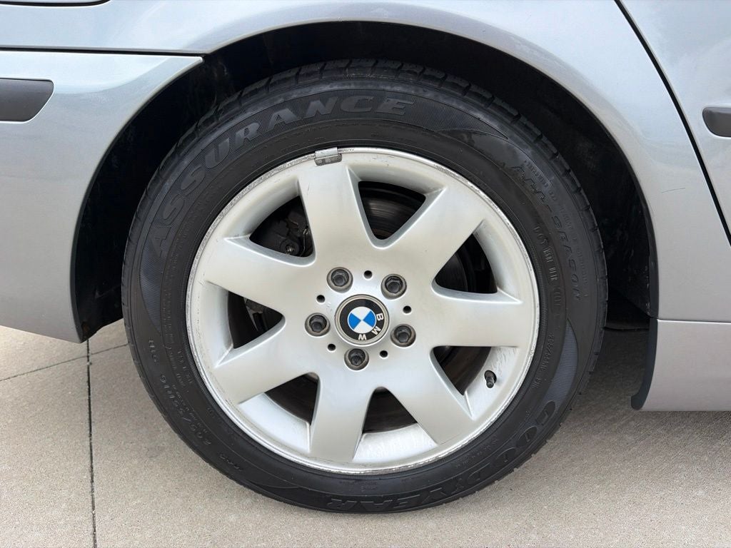 2004 BMW 3 Series 325i