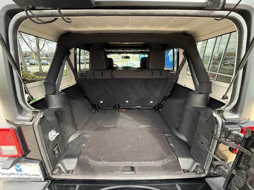 2016 Jeep Wrangler Unlimited Sahara