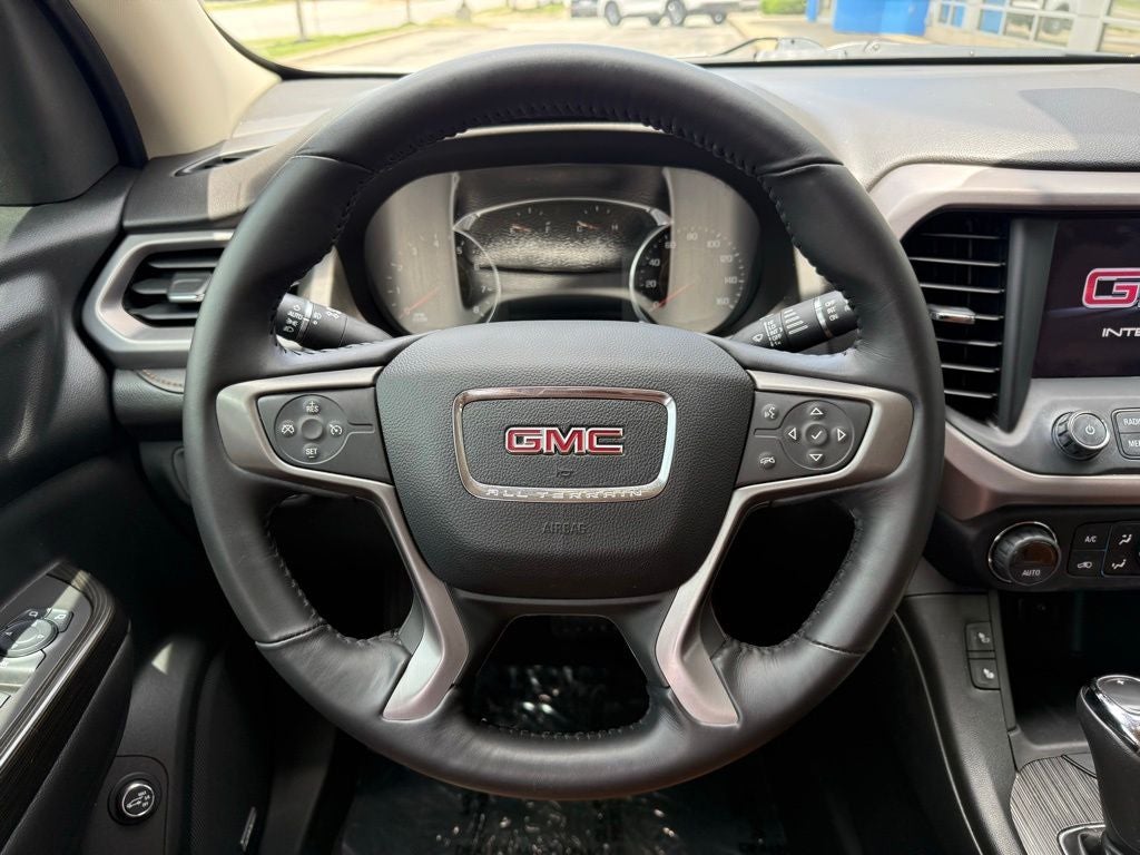 2017 GMC Acadia SLT-1