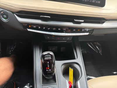 2024 Cadillac XT4 Luxury