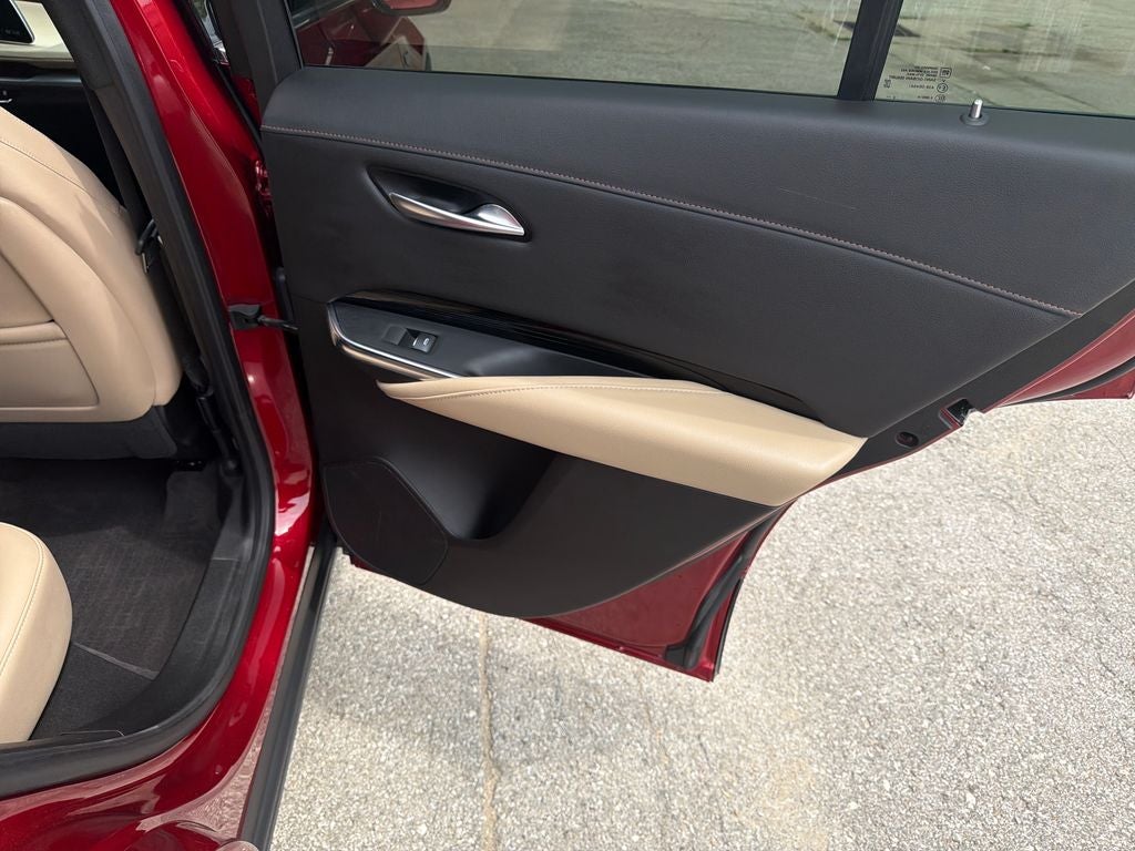 2024 Cadillac XT4 Luxury