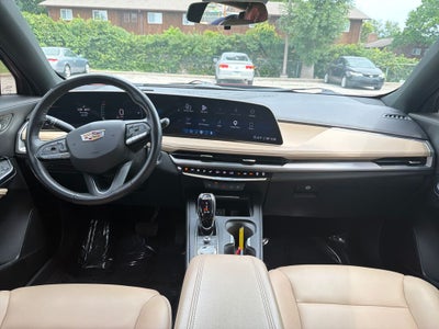 2024 Cadillac XT4 Luxury