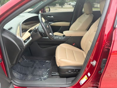 2024 Cadillac XT4 Luxury