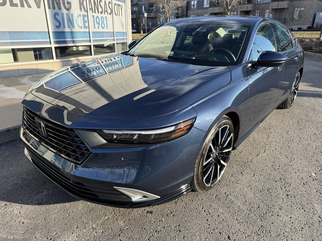 2025 Honda Accord Hybrid Touring