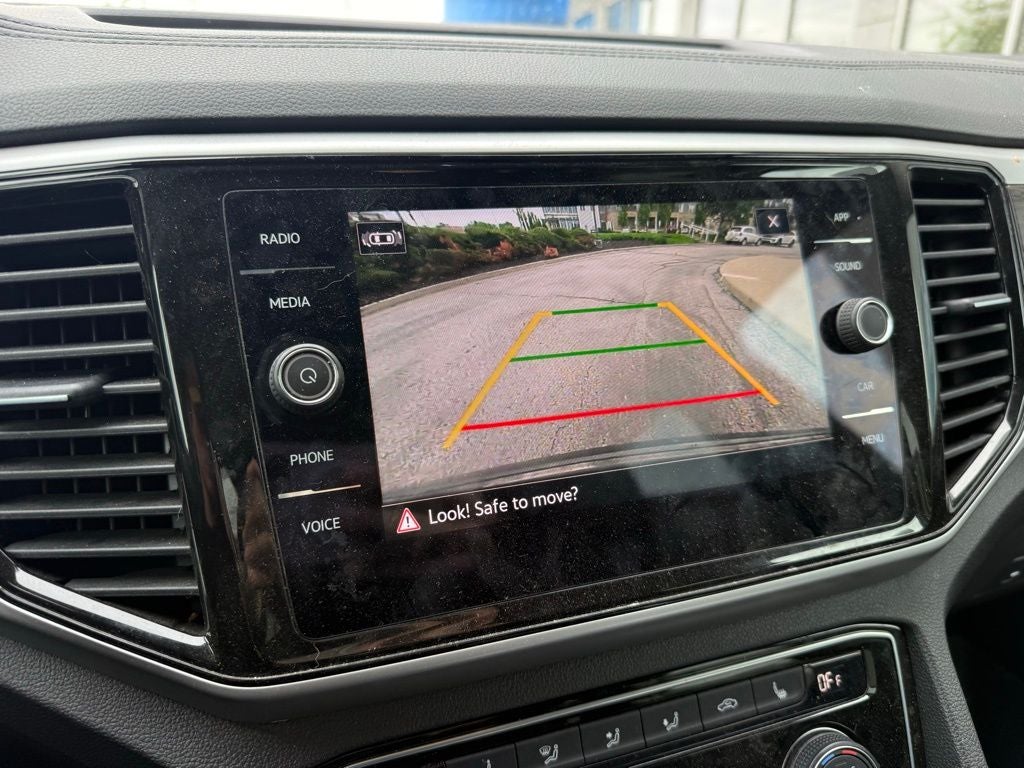 2023 Volkswagen Atlas 2.0T SE w/Technology