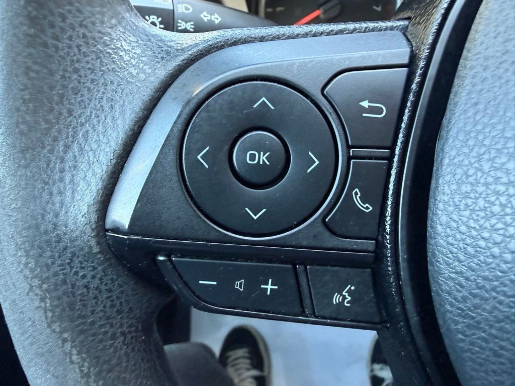 2020 Toyota RAV4 LE AWD