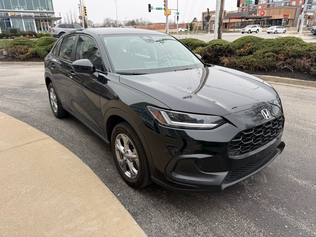 2025 Honda HR-V LX