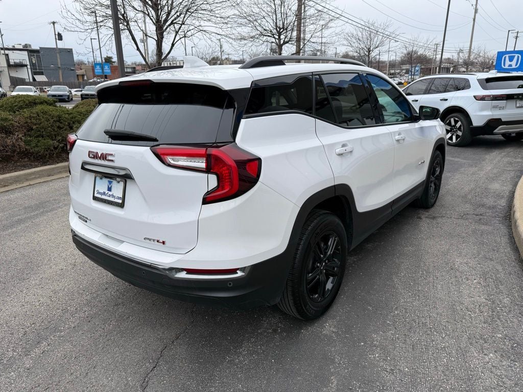 2024 GMC Terrain AT4