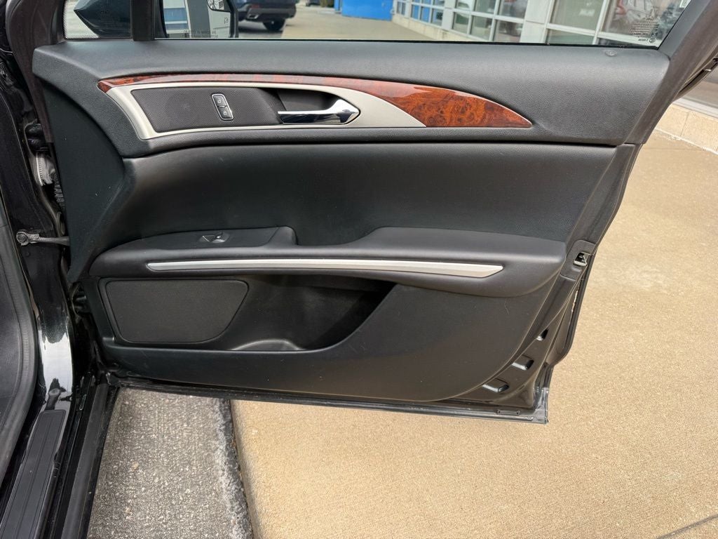 2015 Lincoln MKZ Base