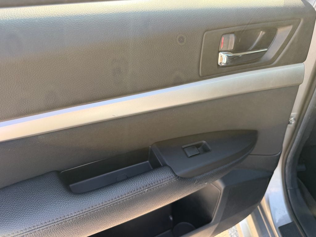 2011 Subaru Legacy 2.5i Premium
