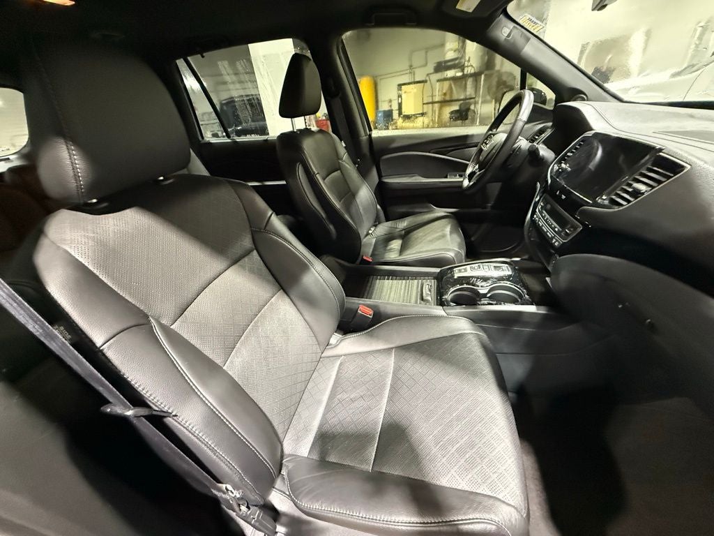 2022 Honda Passport Elite