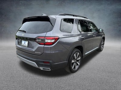2023 Honda Pilot Touring