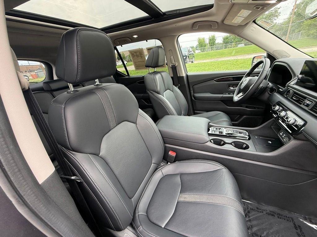 2023 Honda Pilot Touring