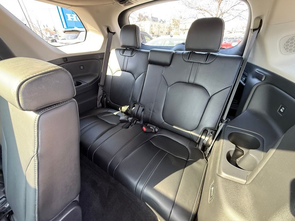 2023 Honda Pilot Elite