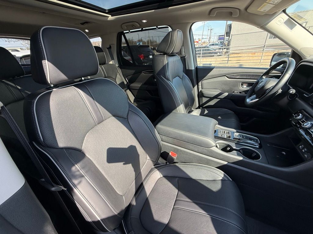 2023 Honda Pilot Elite