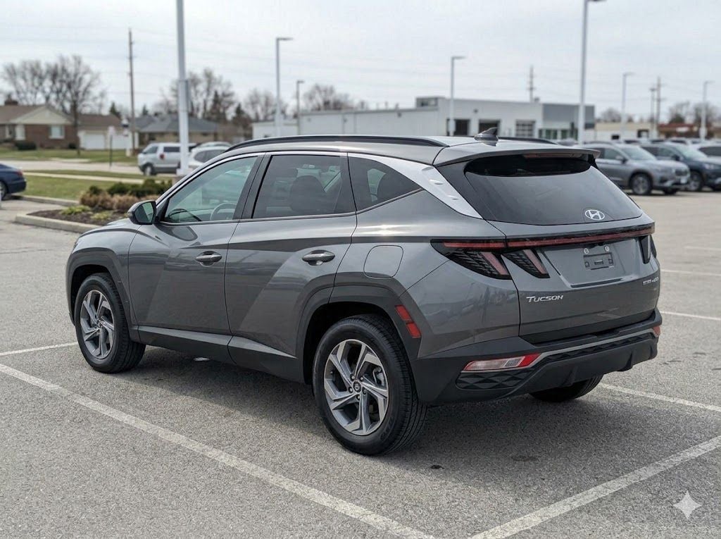 2025 Hyundai TUCSON SEL