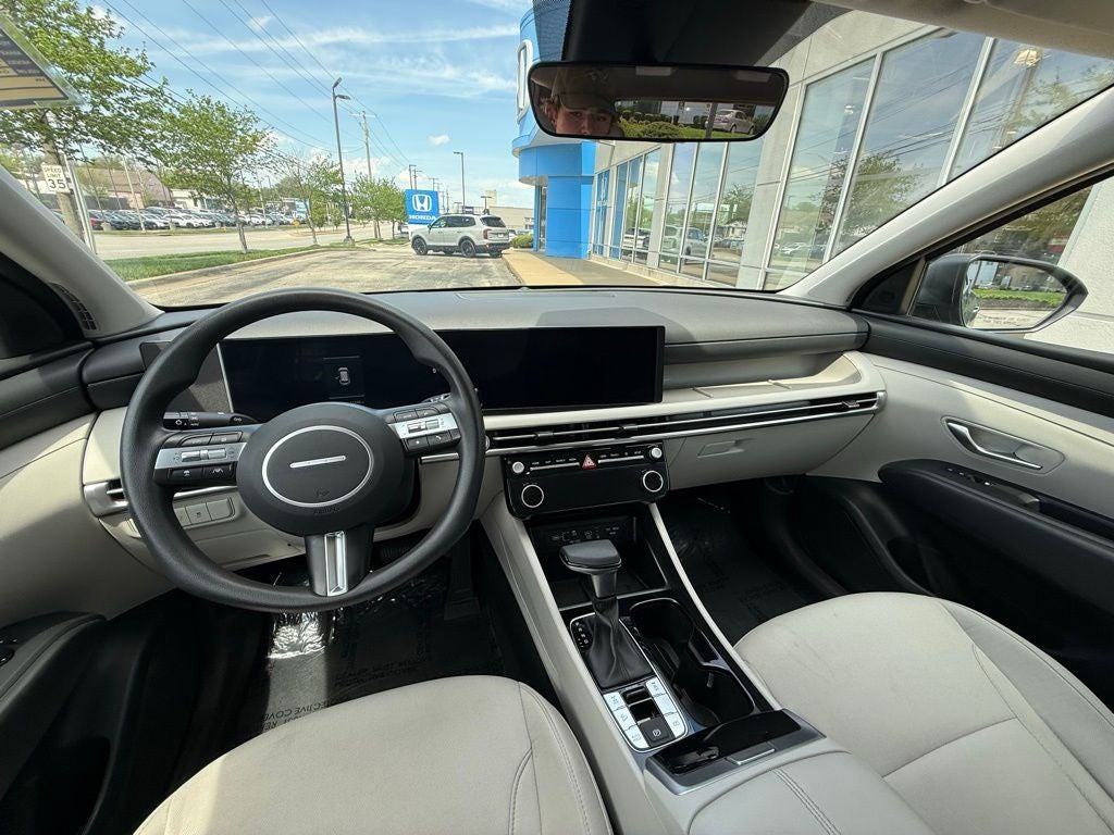 2025 Hyundai TUCSON SEL
