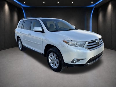 2012 Toyota Highlander SE