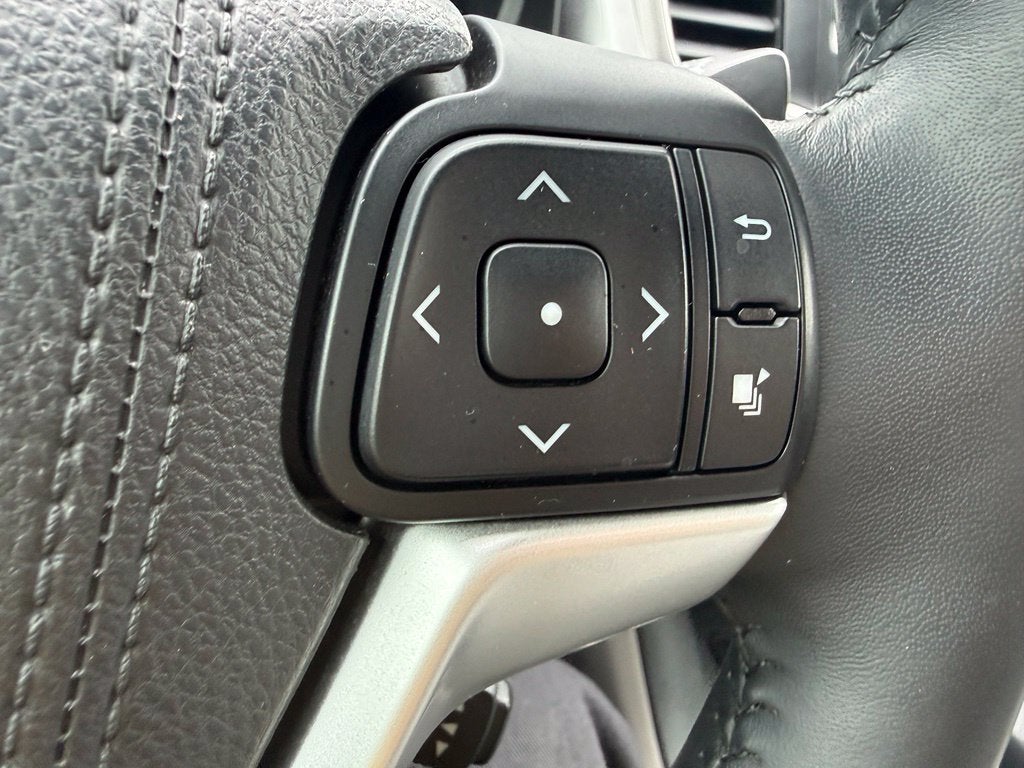 2016 Toyota Highlander XLE V6