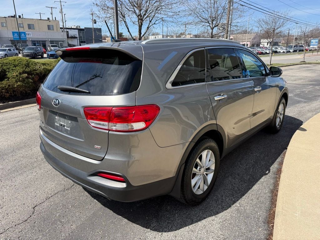 2016 Kia Sorento LX